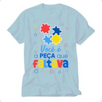 Camiseta Autismo com amor as peças encaixam blusa azul