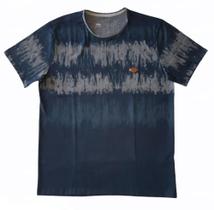 Camiseta azul marinho