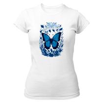 Camiseta Baby Look Borboleta azul com flores e folhas