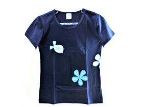 Camiseta baby look feminina com bordado em patchwork Camiseta baby look feminina com bordado em patchwork