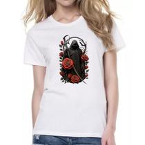 Camiseta Baby Look Morte entre rosas