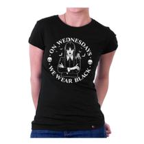 Camiseta BabyLook Feminina Wandinha Família Addams Wednesday