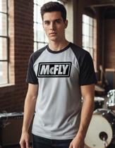Camiseta Banda Mcfly Raglan Plus Size