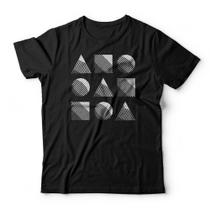Camiseta Basic Shapes Studio Geek Camiseta Basic Shapes Studio Geek
