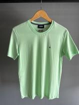 Camiseta básica aero Camiseta básica aero
