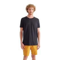 Camiseta Básica Algodão Premium Unissex Reserva