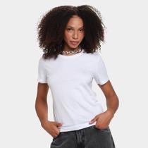 Camiseta Básica Hering Slim World Feminina