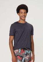 Camiseta Básica Mangas Curtas World - hering