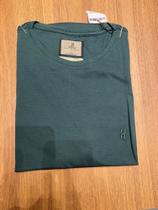 Camiseta basica pima verde amazonia