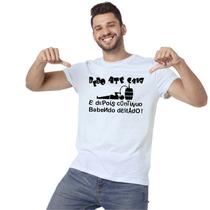Camiseta Bebo Até Cair Camisa Personalizada Blusa Adulto Algodão com Poliéster Camiseta Bebo Até Cair Camisa Personalizada Blusa Adulto Algodão com Poliéster
