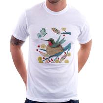 Camiseta Beija Flor No Ninho - Foca na Moda