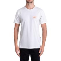 Camiseta Billabong Stacked Arch Masculina Off White Camiseta Billabong Stacked Arch Masculina Off White