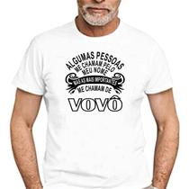 Camiseta Branca As pessoas mais importantes me chamam de vovô