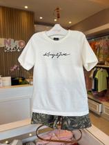 Camiseta branca logo preta kingejoe.