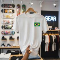 Camiseta Branca Masculina Brasil Copa 2026 Eleição Bandeira Brasil Orgulho Nacional Patriota Top Cor:BrancoTamanho:M