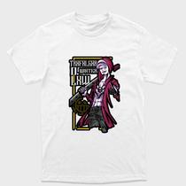 Camiseta Branca One Piece Trafalgar D. Water Law Usando um sobretudo Tamanho:G2Tecido:Drytec Camiseta Branca One Piece Trafalgar D. Water Law Usando um sobretudo Tamanho:G2Tecido:Drytec