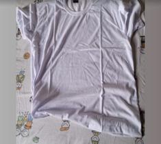 Camiseta branca Camiseta branca