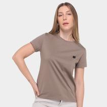 Camiseta Calvin Klein Egípicio Patch Feminina