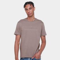 Camiseta Calvin Klein Embossed Minimal Logo Masculina