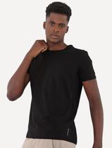 Camiseta Calvin Klein Jeans Masculina Crewneck Essentials Preta.