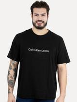 Camiseta Calvin Klein Jeans Masculina Embossed Logo Preta Camiseta Calvin Klein Jeans Masculina Embossed Logo Preta