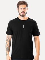 Camiseta Calvin Klein Jeans Masculina Vertical Mirror Preta