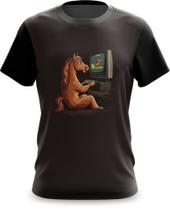 Camiseta Camisa Cavalo Jogando Vídeo-Game