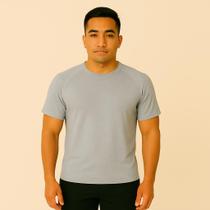 Camiseta Camisa Dry Fit Lisa Poliester Casual Academia Treino Esportiva Masculina Camiseta Camisa Dry Fit Lisa Poliester Casual Academia Treino Esportiva Masculina
