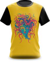 Camiseta Camisa Medusa Mitológica com Cobras Coloridas