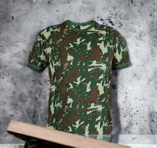 Camiseta Camuflada Dry Fit Liso Sem Gênero Camiseta Camuflada Dry Fit Liso Sem Gênero