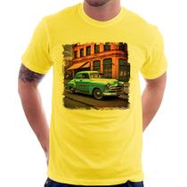 Camiseta Carro retrô na cidade - Foca na Moda