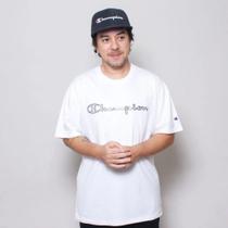 Camiseta Champion Script Metal Tecido Meia Malha Fino Camiseta Champion Script Metal Tecido Meia Malha Fino