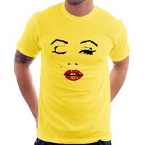 Camiseta Cílios Boca Olhos Piscando - Foca na Moda