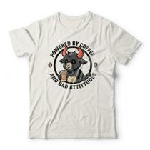 Camiseta Coffee And Bad Atittudes Camiseta Coffee And Bad Atittudes