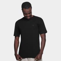 Camiseta Colcci XVII Masculina Camiseta Colcci XVII Masculina
