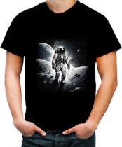 Camiseta Colorida Astronauta Espaço Espacial Estrelas 4