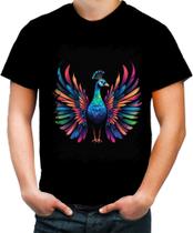 Camiseta Colorida de Pavão Colorido Neon Vetor 10