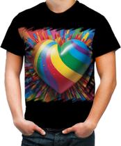 Camiseta Colorida do Orgulho LGBT Coração Amor 1