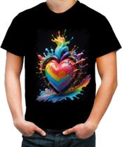 Camiseta Colorida do Orgulho LGBT Coração Amor 19