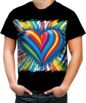 Camiseta Colorida do Orgulho LGBT Coração Amor 4
