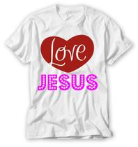 camiseta com frases diferentes Love jesus coração