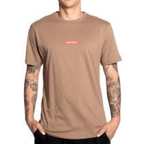 Camiseta DC Shoes Tape DCShoe SM25 Masculina Marrom