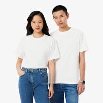 Camiseta de malha com Logotipo em Baixo-Relevo Camiseta de malha com Logotipo em Baixo-Relevo