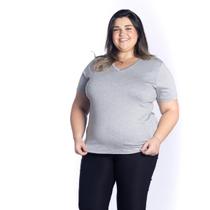 Camiseta de Malha de Viscose Gola V Plus Size Camiseta de Malha de Viscose Gola V Plus Size