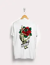 Camiseta de manga curta com estampa Old School de tattoo nas costas DEAD INSIDE