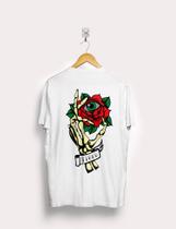 Camiseta de manga curta com estampa Old School de tattoo nas costas DEAD INSIDE