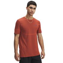 Camiseta de Treino Masculina Under Armour Rush Seamless Legacy Camiseta de Treino Masculina Under Armour Rush Seamless Legacy