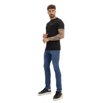 Camiseta Decote Careca Estampada Masculina Revanche Reinoso Camiseta Decote Careca Estampada Masculina Revanche Reinoso