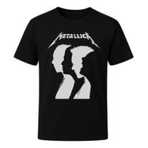Camiseta em Algodão Masculina e Feminina Estampa Metallica Básica e Confortável em Várias Cores e Tamanhos Camiseta em Algodão Masculina e Feminina Estampa Metallica Básica e Confortável em Várias Cores e Tamanhos