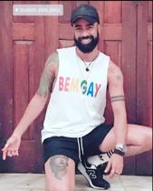 Camiseta em malha 100 % algodão